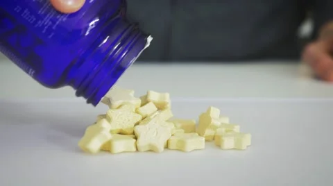 4K - REVERSE vitamins Stock Footage 61545495