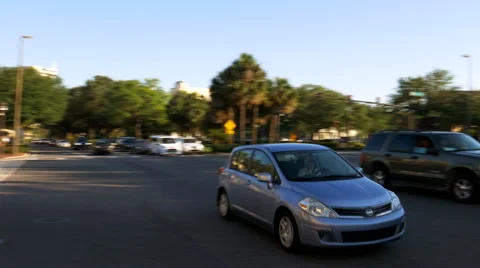 4K right pan of passing car Vídeo Stock 63620716