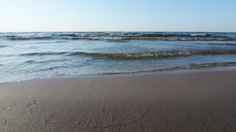 4K - Sea waves on the beach. Slow motion forward Video stock 250769801