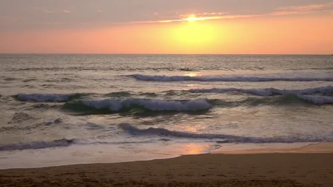 4K seascape view  with sun flecks on the water and sand surface. 스톡 동영상 75895201