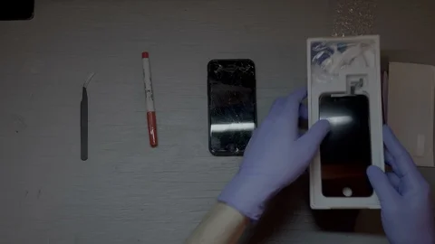 4K Shattered Phone Screen Replacement  Timelapse Video stock 100859249