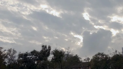 4K shooting of clouds movements along the sky Stock-Footage 100329953