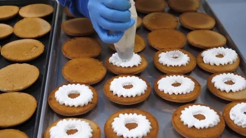 4K shot of big amount cake making in factor Stock-Footage 206668486