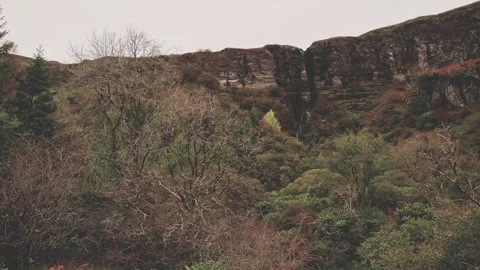 4k Shot in Ireland of Devils Chimney (Trail head) Stock Footage 321843582