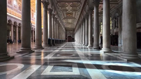 4K Slow Motion Interior View Of Massive Column Row Rome Basilica 스톡 동영상 331539336