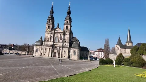 4K Slow Motion Low Angle Perspective Of Baroque Cathedral Architecture Stock-Footage 333920223