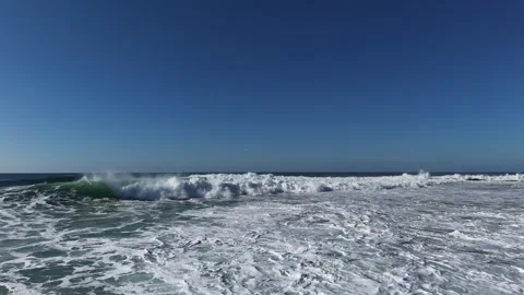 4K Slow Motion Ocean Waves with White Sea Foam Stock Footage 333705203