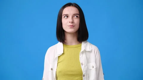 4k slow motion video of one girl showing silence sign. Video stock 231225528