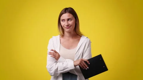 4k slow motion video of one woman looks at the tablet with a negative emotion Video stock 233791314