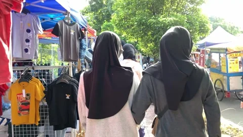 4K Slowmotion Editorial Situation At Sunday Morning Bazaar Stock Footage 337230774