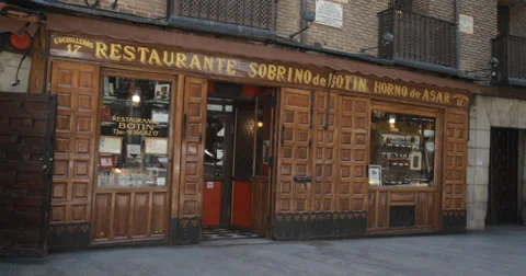 4K Sobrino de Botín one of the oldest restaurants in the world, Madrid, Spain Stock Footage 39911571