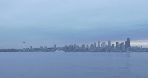 4k Space Needle and Seattle Skyline Video stock 40274169