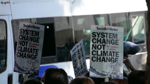 4K Students protest against climate change in London Video stock 313824336