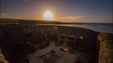 4K Sun Down Time Lapse at Skara Brae in Orkney 動画素材 256095896