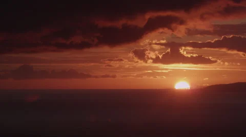 4K Sunset Horizon: Sun Setting on the Pacific Ocean/Background Plate Motion Stock Footage 65465016