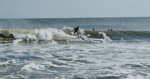 4K, Surfing, ocean, waves Vidéo 46689009