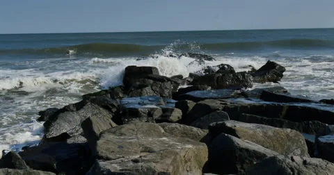 4K, Surfing, ocean, waves Stockbeeldmateriaal 46689210