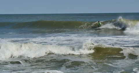 4K, Surfing, ocean, waves Vidéo 46689890