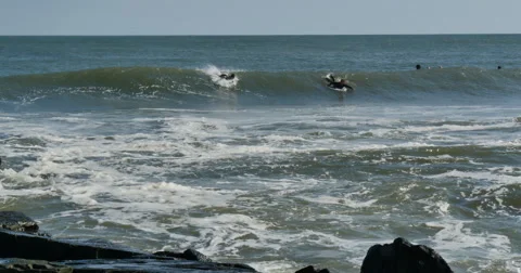 4K, Surfing, ocean, waves Stockbeeldmateriaal 46689946