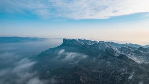 4K Three Gorges Cliffs Yangtze Snow Mountain Time Lapse 스톡 동영상 347777519
