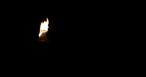 4K Tiki torch night left Stock Footage 100111685