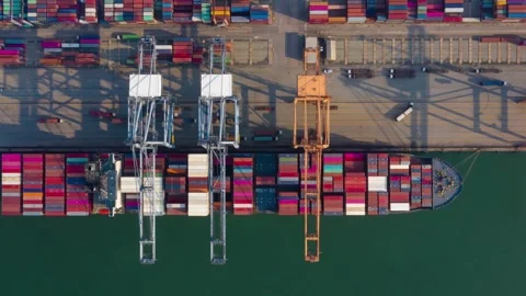 4K time lapse aerial view shot Commercial port harbor export import goods Video stock 336270008