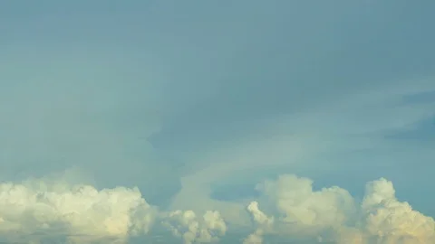 4K Time lapse beautiful cloudy blue sky on rainny season 動画素材 89981129