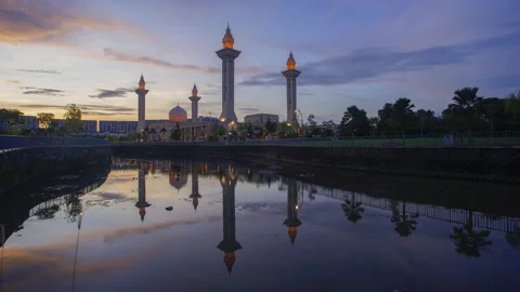 4K Time-lapse of Beautiful mosque during sunset. Stock Footage 231821272