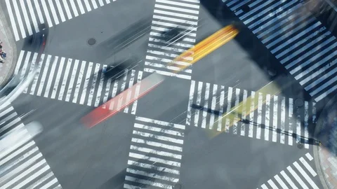 4K time lapse big city with crowd of people on the crosswalk Vídeos de archivo 101345859