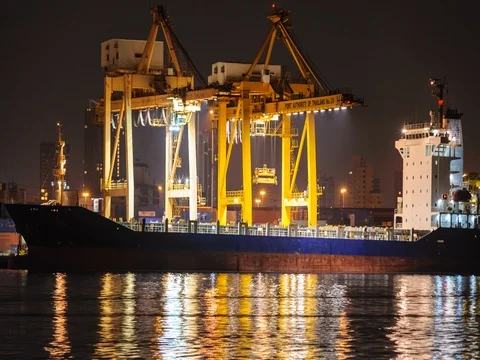 4K Time-lapse, Big crane bridge shipping container. Stock Footage