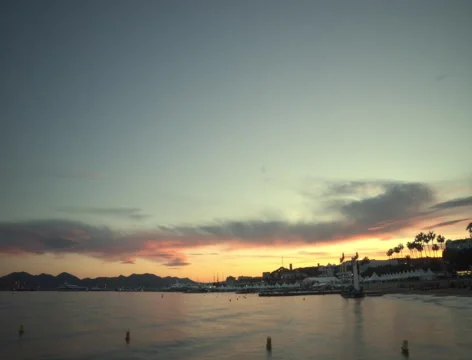 4k Time Lapse of Cannes coast, South of France, at sunset Vídeo Stock 47892683