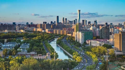 4K Time-lapse, cityscape view with car traffic flow at riverbank, Beijing, China Stockbeeldmateriaal 245006164