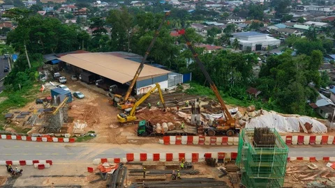 4K Time lapse of construction of Sungai Besi - Ulu Klang Expressway Stock Footage 95134115