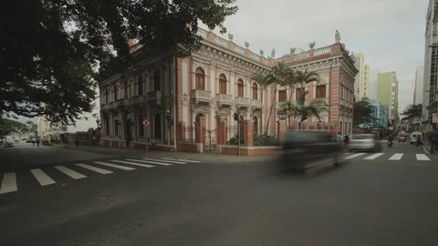 4K Time-lapse of crossroads in front a historical building Stock Footage 89988196