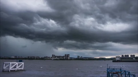 4K Time Lapse of Dark Storm Clouds Before Thunderstorm Special Weather 스톡 동영상 319972835