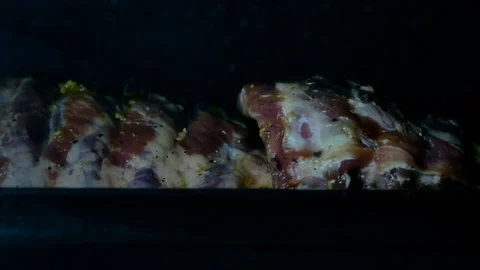 4K Time lapse grilled pork ribs Видео 84091700