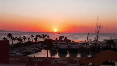 4K time lapse of Hurghada, New marina in the Red Sea 動画素材 231621164