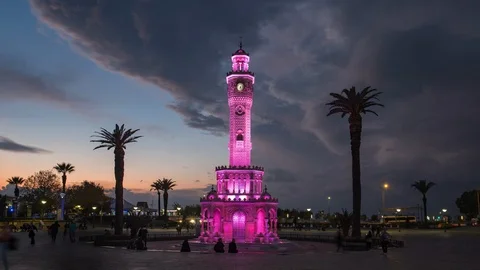 4K time lapse of the Izmir Clock Tower at the Konak Square in Izmir, Turkey. Stock Footage 122663330