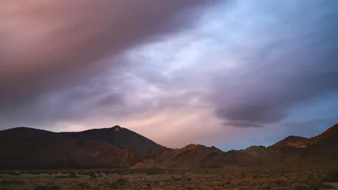 4K Time Lapse of Lenticular Cloud with Rainbow over Teide National Park at Sunse Stock-Footage 319958398