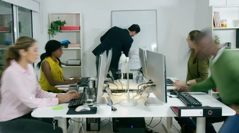 4K Time lapse of mature students working on computers in adult education class Stock Footage 61355398