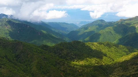 4K time lapse of mountain view on Shigakogen in Yokoteyama mountain Stock-Footage 111947835