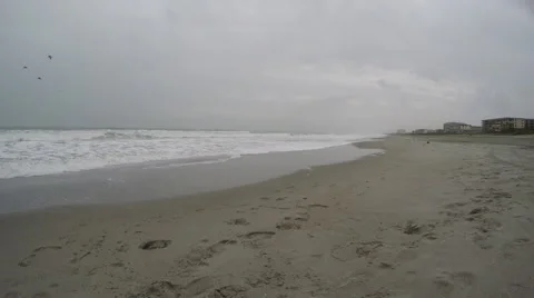 4K Time Lapse of Ocean Tide on a Cloudy Day. Stock Footage 62728633