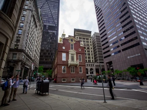 4K Time Lapse of Old State House in Boston Vídeo Stock 76313836