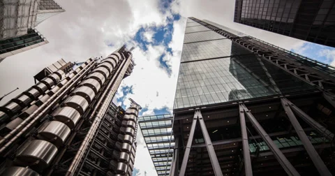 4K time lapse panning around London's City Financial district Stock Footage 39659288