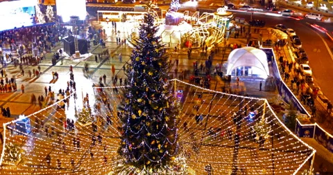 4k Time Lapse with  People Celebrating Holidays near Christmas Tree. Beautifu Stock Footage 117908072
