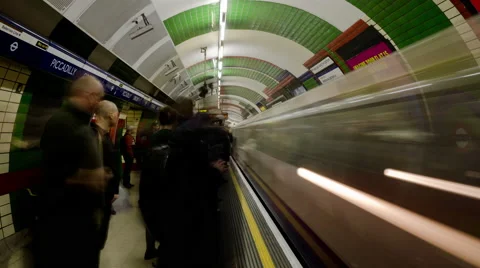 4k Time Lapse of people getting on and off the Tube, London Stock-Footage 60258823