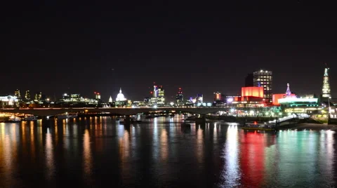 4k Time Lapse of River Thames at night, London Stock-Footage 60260029