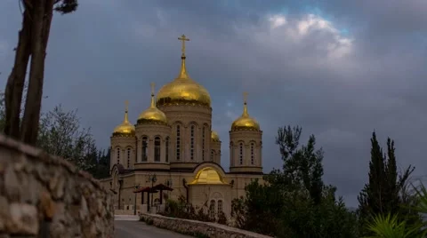 4K time lapse shooting of a Russian Orthodox cathedral church with golden onion Stock Footage 47329002