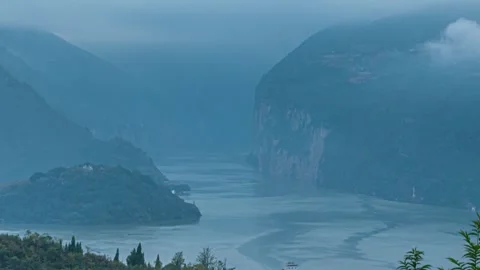 4K Time-lapse of stunning natural scenery in Qutang Gorge Stock Footage 339988549