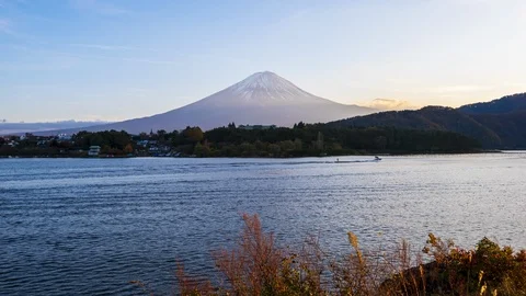 4k Time lapse Sunset of Fuji Mountain at Kawaguchiko Lake,Japan Video stock 123043196